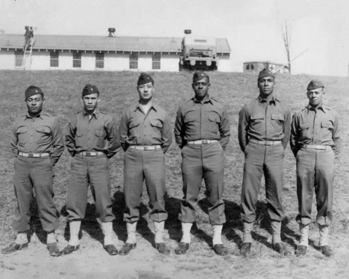 Donald Lee Hollowell / SamePassage